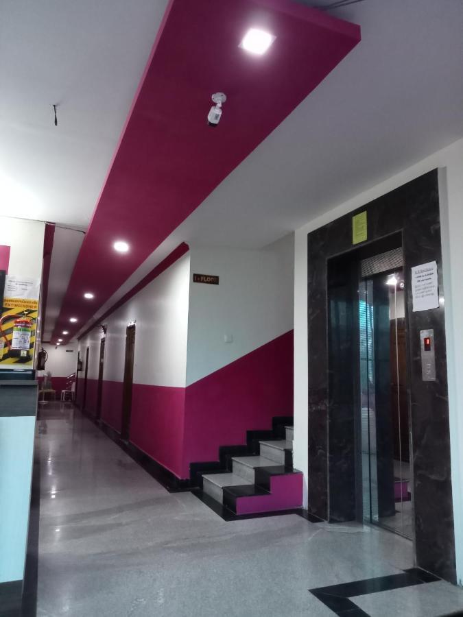 Rr Residency Hotel Karaikal Exterior photo